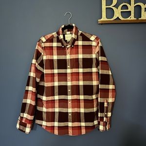 American Eagle Mens shirt size medium